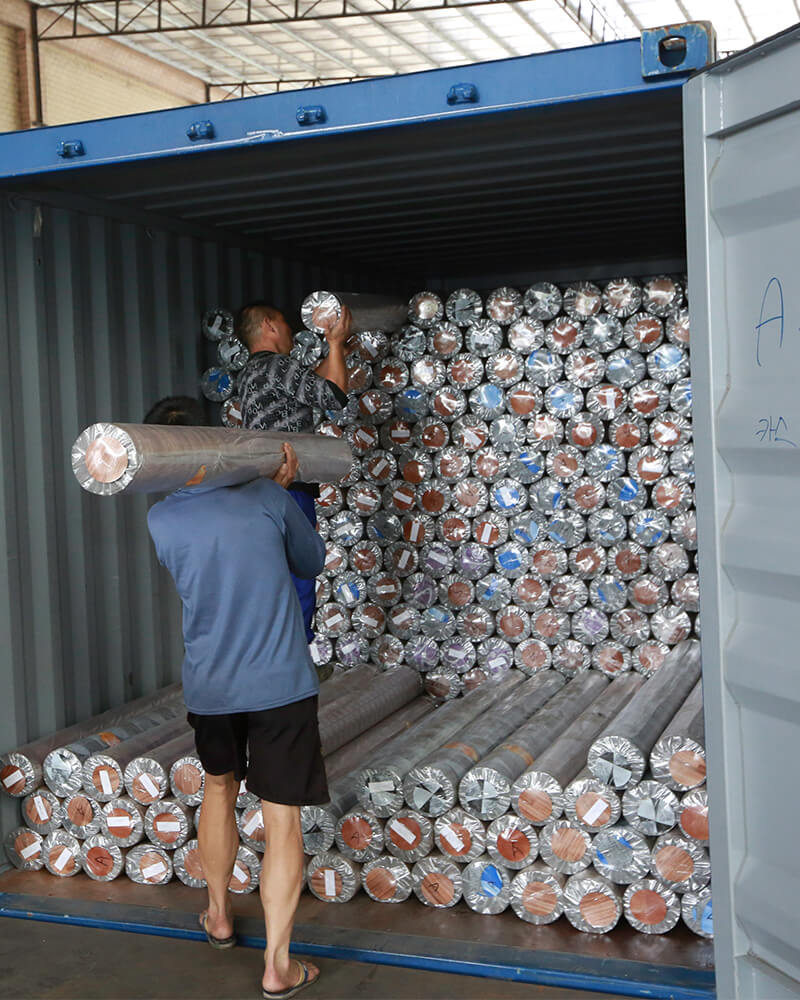 PVC flooring container loading